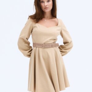 Сукня з поясом бежева