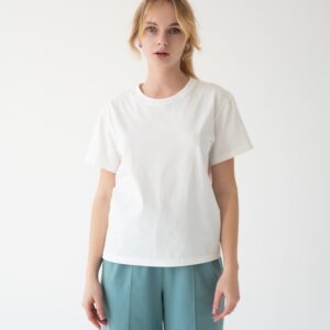 Футболка біла